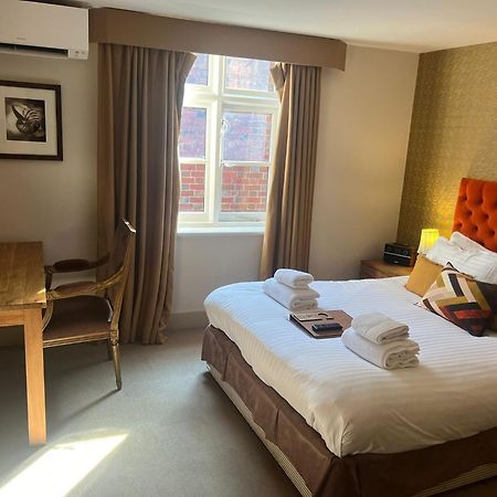 The Swan Inn ชิดดิงโฟลด์ ภายนอก รูปภาพ