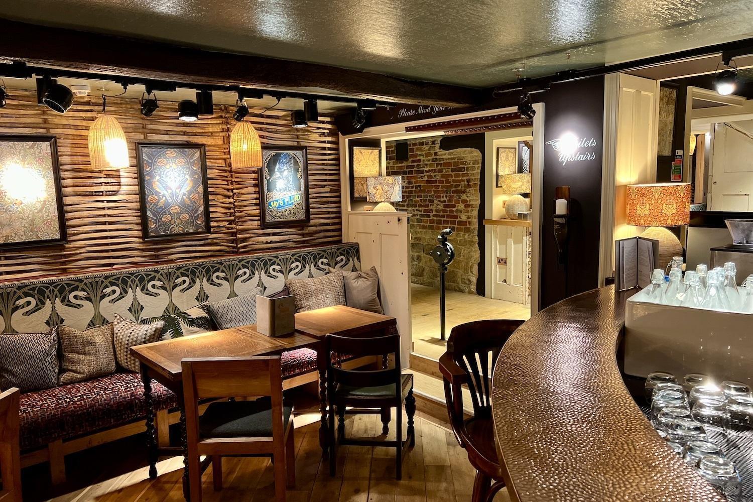 The Swan Inn ชิดดิงโฟลด์ ภายนอก รูปภาพ